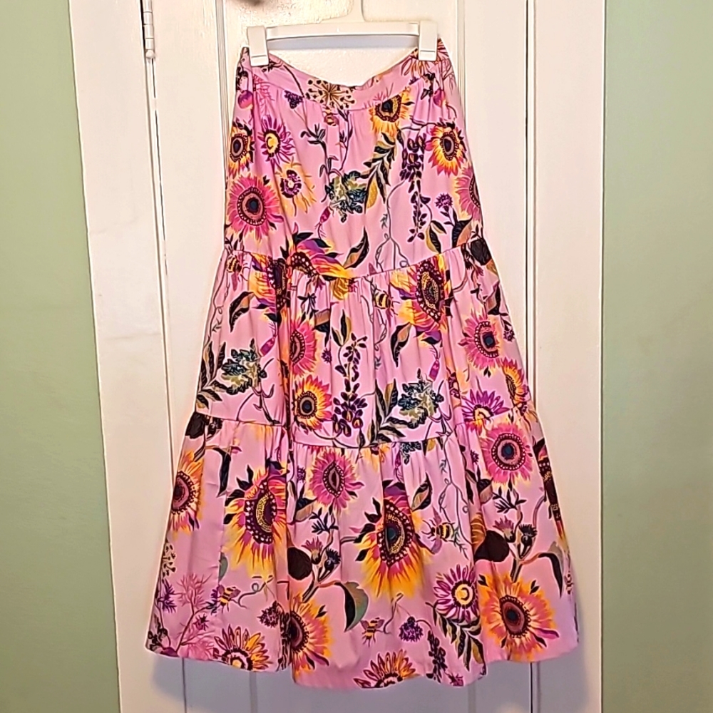Elie Tahari maxi skirt, NWT